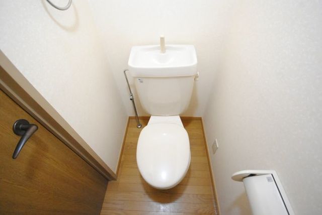 トイレ　※同じタイプ他号室