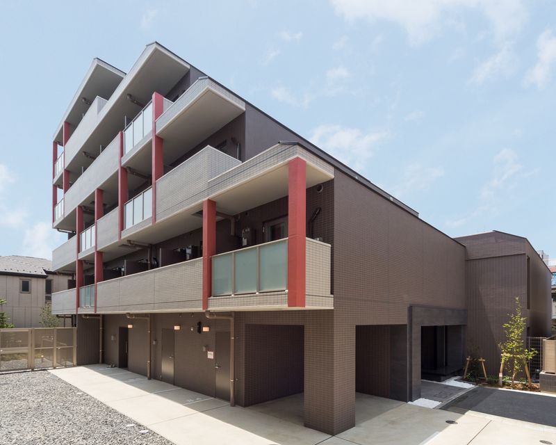 建物外観　★公式LINE登録、成約の場合お祝い金3万円♪