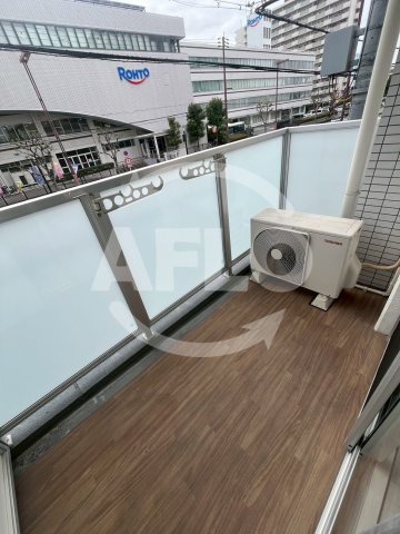 バルコニー　セレニテオズ北巽　バルコニー