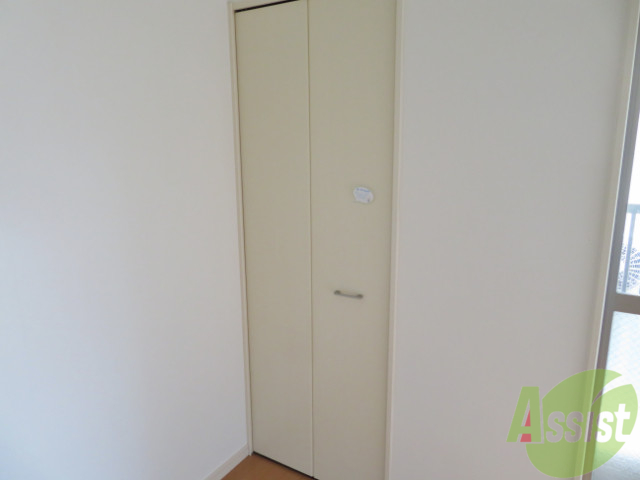 収納　クローゼットがありました。お洋服や荷物はここへ