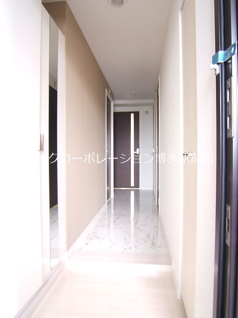玄関　同物件別部屋引用です♪
