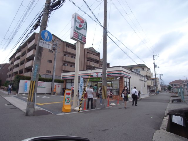 コンビニ　セブン-イレブン 西宮門戸東町店（コンビニ）まで154m
