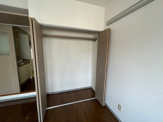 収納　※別部屋の写真です