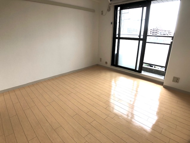 その他部屋・スペース　ゆったりとした広い洋室