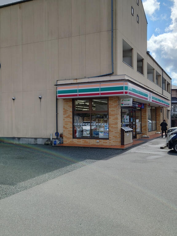 ＪＲ常磐線 いわき駅 バス乗車時間：35分 最寄りバス停で下車 徒歩2分 2階建 築20年の周辺写真