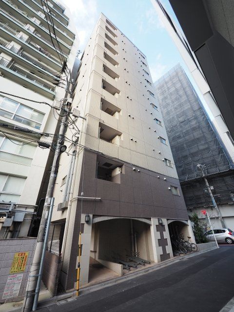 スカイコート四谷の外観写真