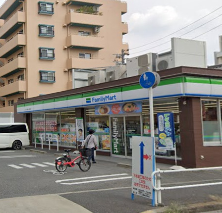 コンビニ　ファミリーマート 名古屋東大曽根店（コンビニ）まで384m