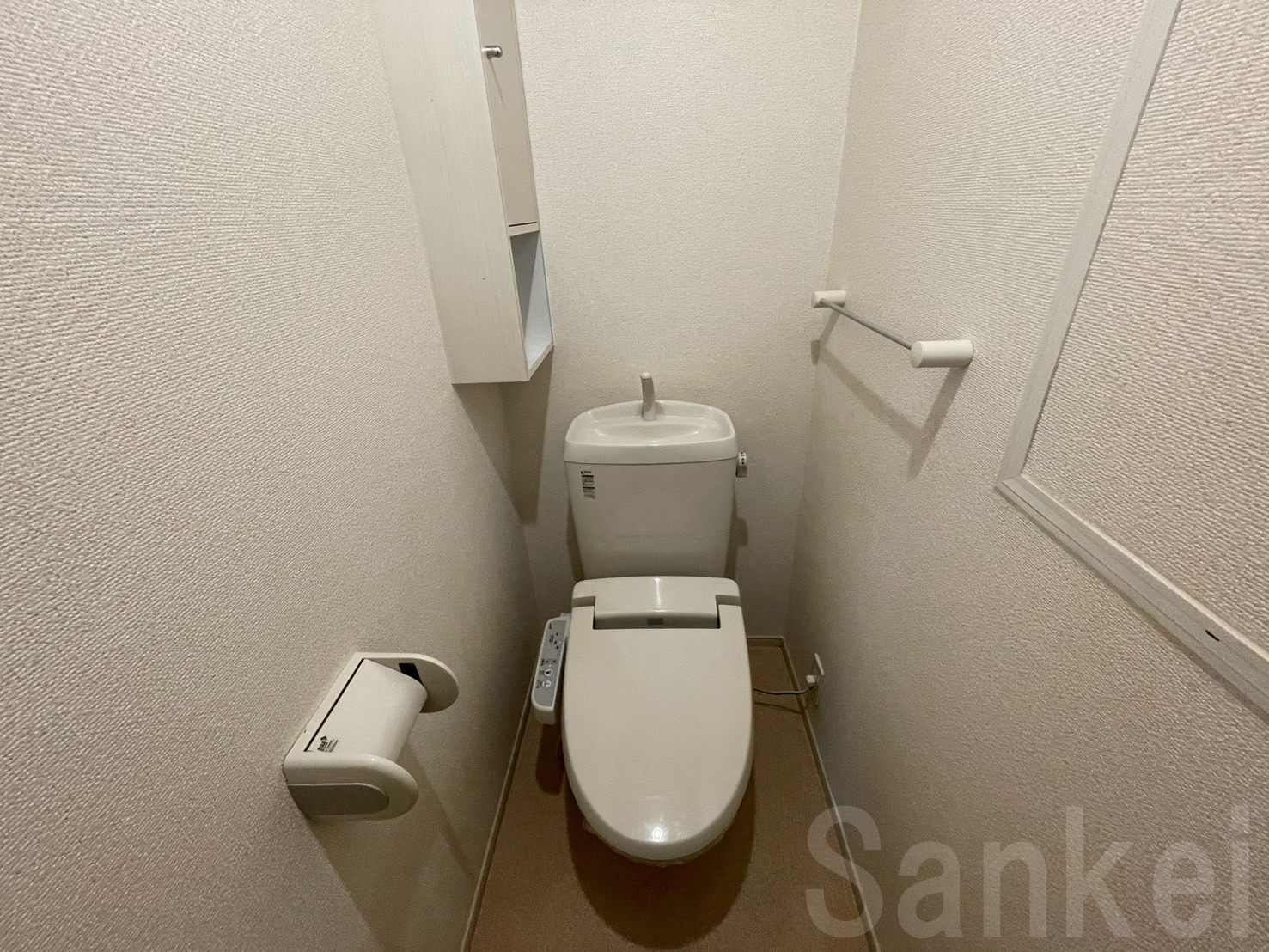 ＪＲ山陽本線 新倉敷駅 徒歩45分 2階建 築15年のトイレ写真