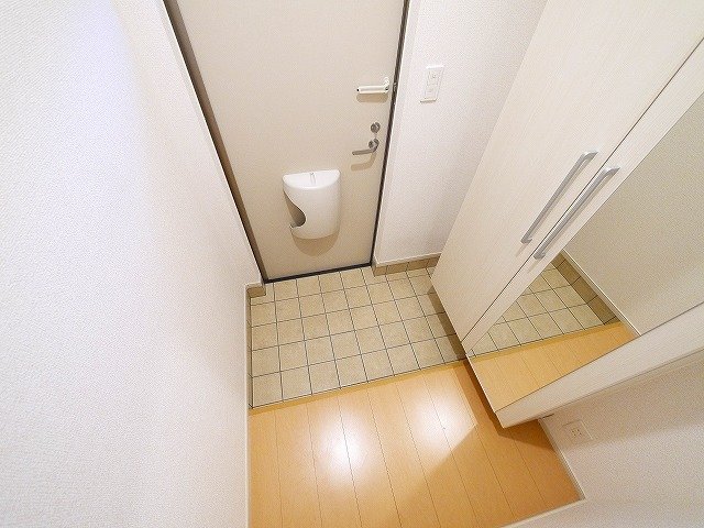 玄関　ゆったりとした玄関です
