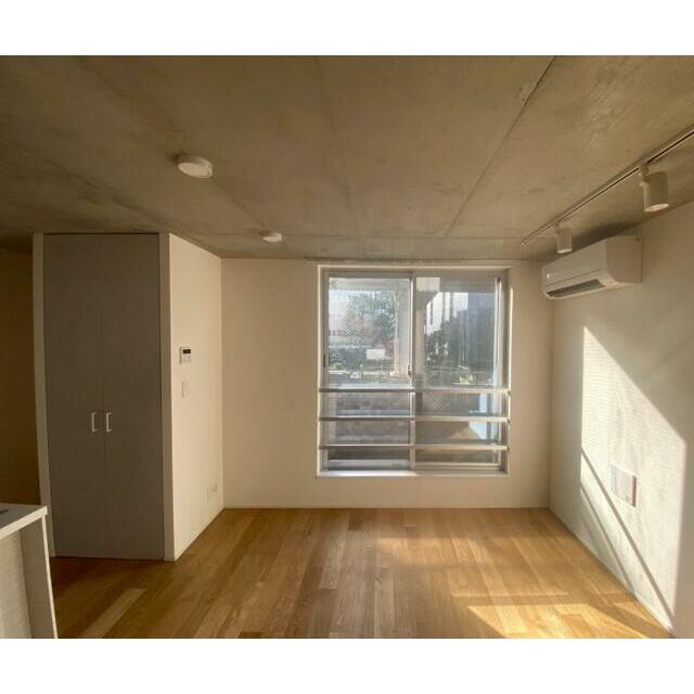 CREAL江戸川橋 部屋番号:203の居間写真