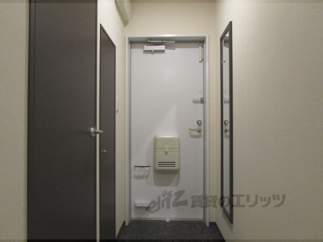 クレイノ縁の玄関写真