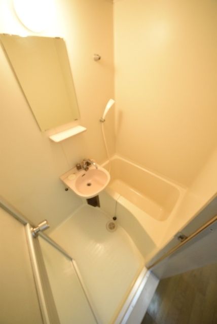 バス・シャワールーム　★お部屋探しは株式会社タウンハウジング東京まで★