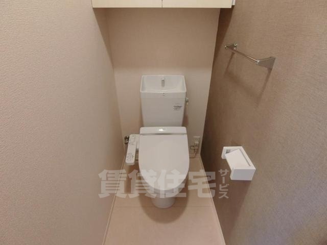 ＪＲ東海道本線 瀬田駅 徒歩20分 3階建 築9年のトイレ写真