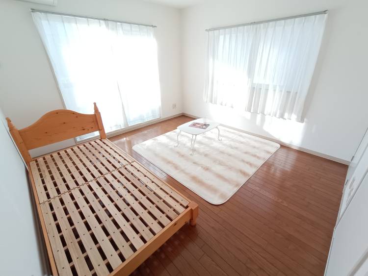 WH西念の居間写真