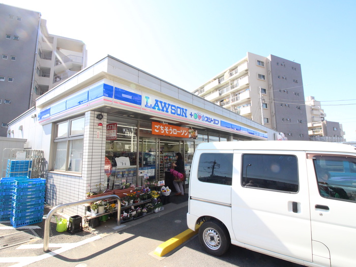 コンビニ　ローソン（コンビニ）まで569m