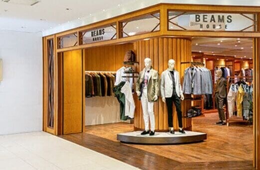 ショッピングセンター　BEAMS　HOUSEメン横浜（ショッピングセンター）まで289m