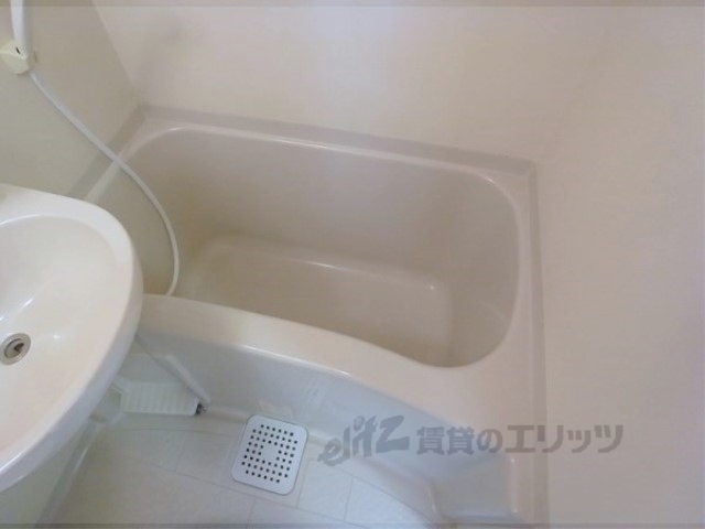 洗面設備　浴槽