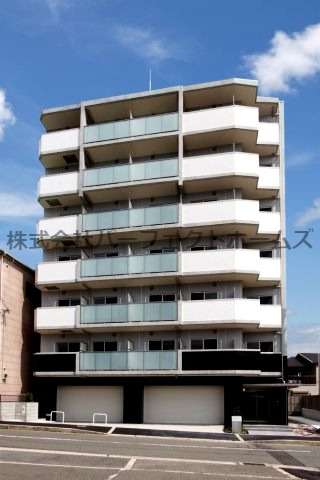 建物外観　外観は落ち着いています