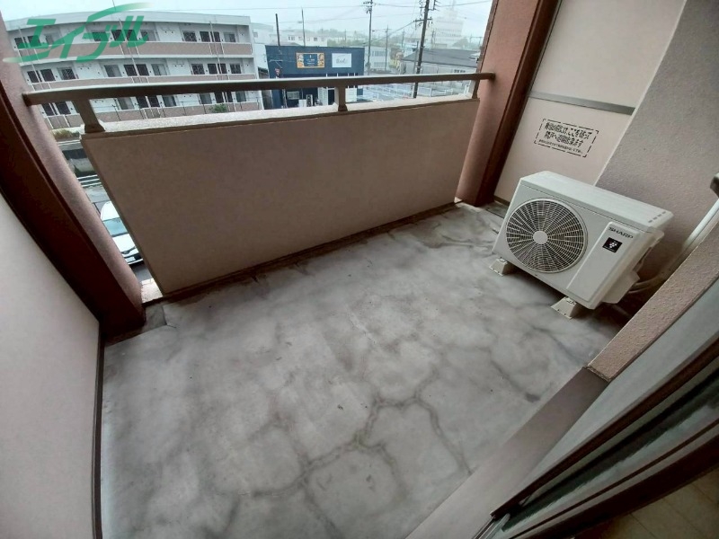 バルコニー　別部屋参考写真です