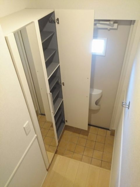 クルン2の玄関写真