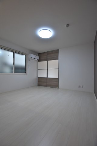 フォンターナの内装写真