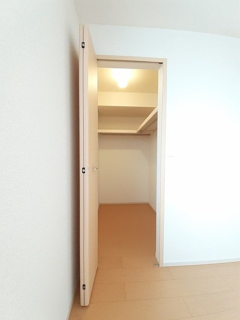収納　図面と現状に相違がある場合には現状を優先