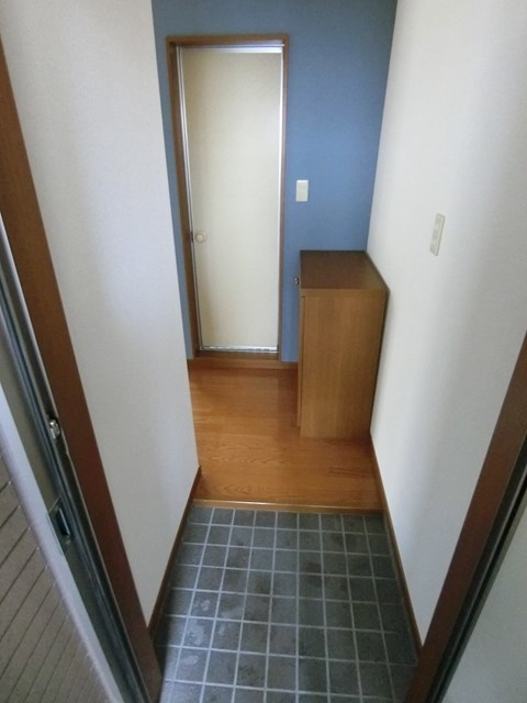 玄関　同使用間取り