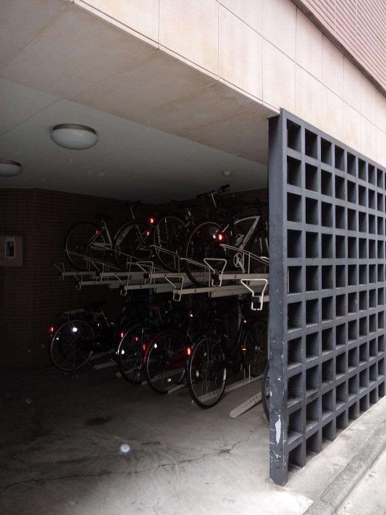 駐車場　駐輪場