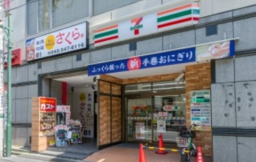 コンビニ　セブンイレブン 横浜綱島駅北口店（コンビニ）まで645m
