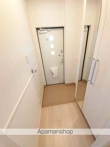 クレール参番館の玄関写真