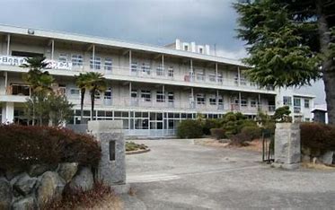 中学校　相生市立双葉中学校（中学校）まで810m