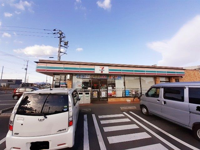 コンビニ　セブンイレブン前橋問屋町店（コンビニ）まで600m