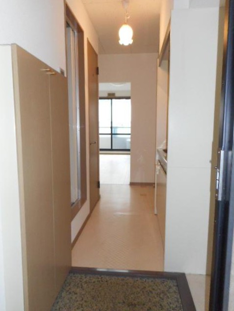 玄関　玄関からは