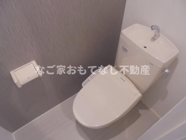 【名古屋市中村区大日町のアパートのトイレ】