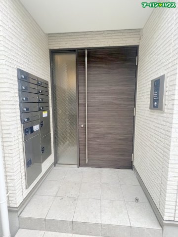 【REGALEST門田屋敷のエントランス】