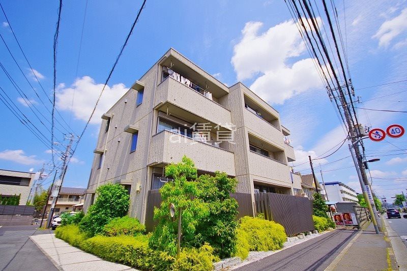 小金井市東町のアパートの建物外観