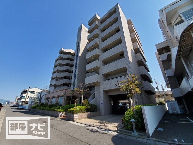 【アルファステイツ新北の建物外観】