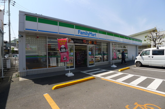 【アルファステイツ新北のコンビニ】