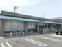 コンビニ　ファミリーマート新居浜垣生店様（コンビニ）まで500m