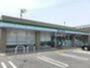 コンビニ　ファミリーマート新居浜垣生店様（コンビニ）まで500m