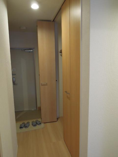 玄関　※イメージ写真（別の部屋）