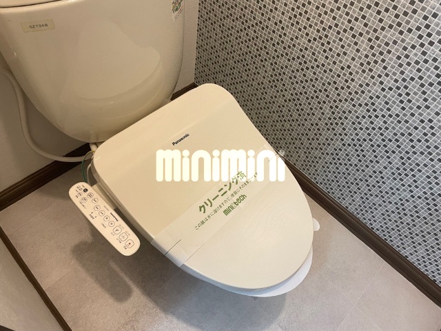 トイレ　温水洗浄便座新品