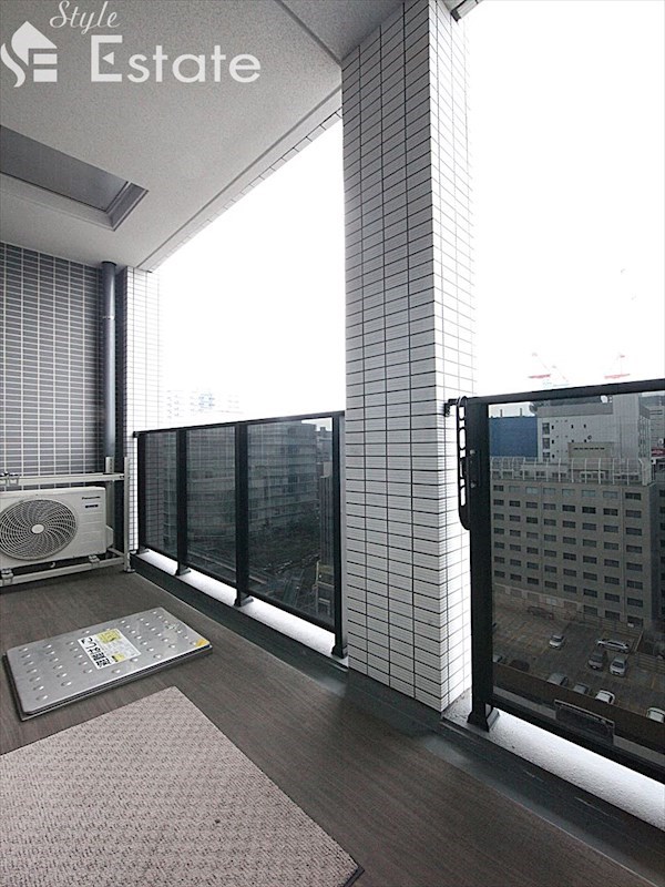 バルコニー　バルコニー