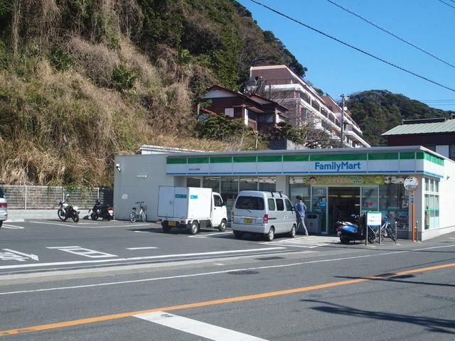 コンビニ　★★ファミリーマート（コンビニ）まで416m