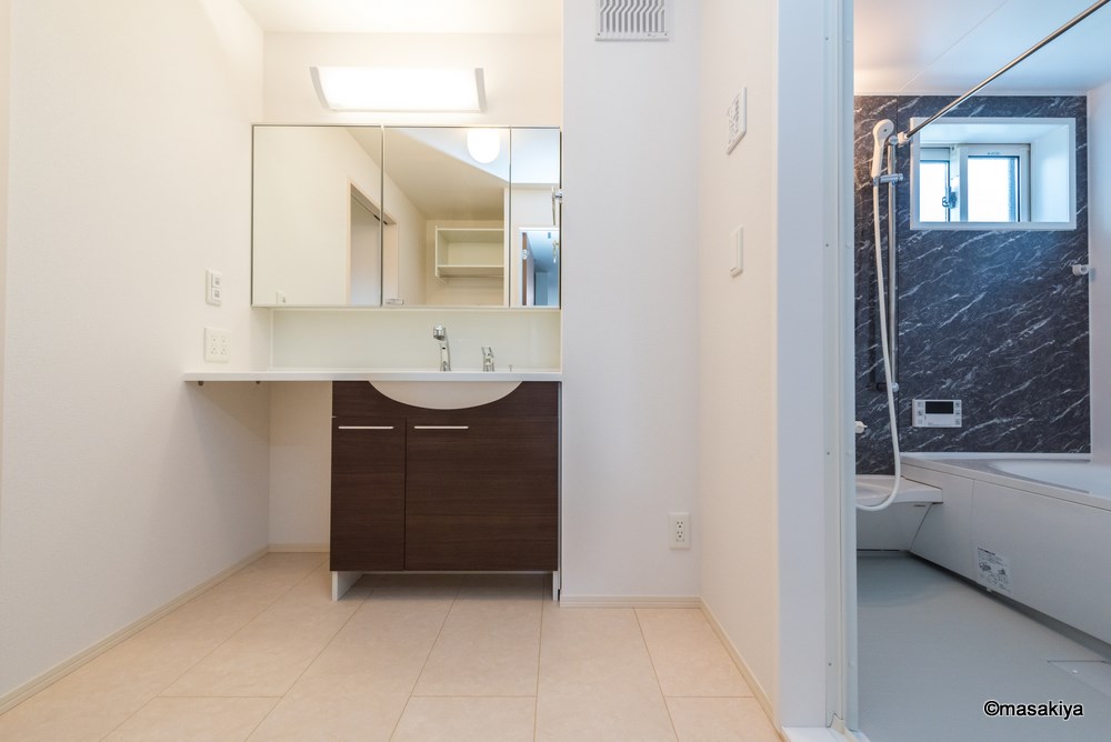 洗面設備　洗面・脱衣