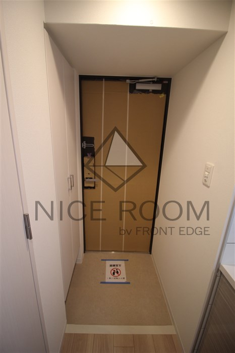 玄関　エスリード大阪上本町ブランシュ　玄関