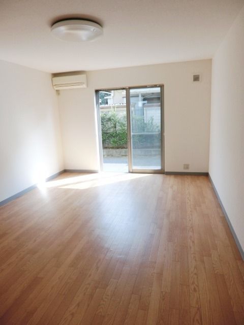 その他部屋・スペース　明るい居室ですよ