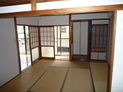 居室・リビング　南側和室