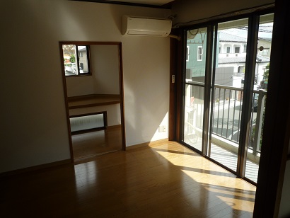 居室・リビング　東洋間