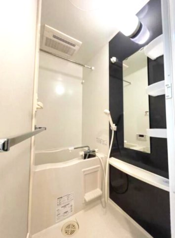 バス・シャワールーム　風呂